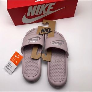 Nike Benassi JDI Slide Sandals Size 6
